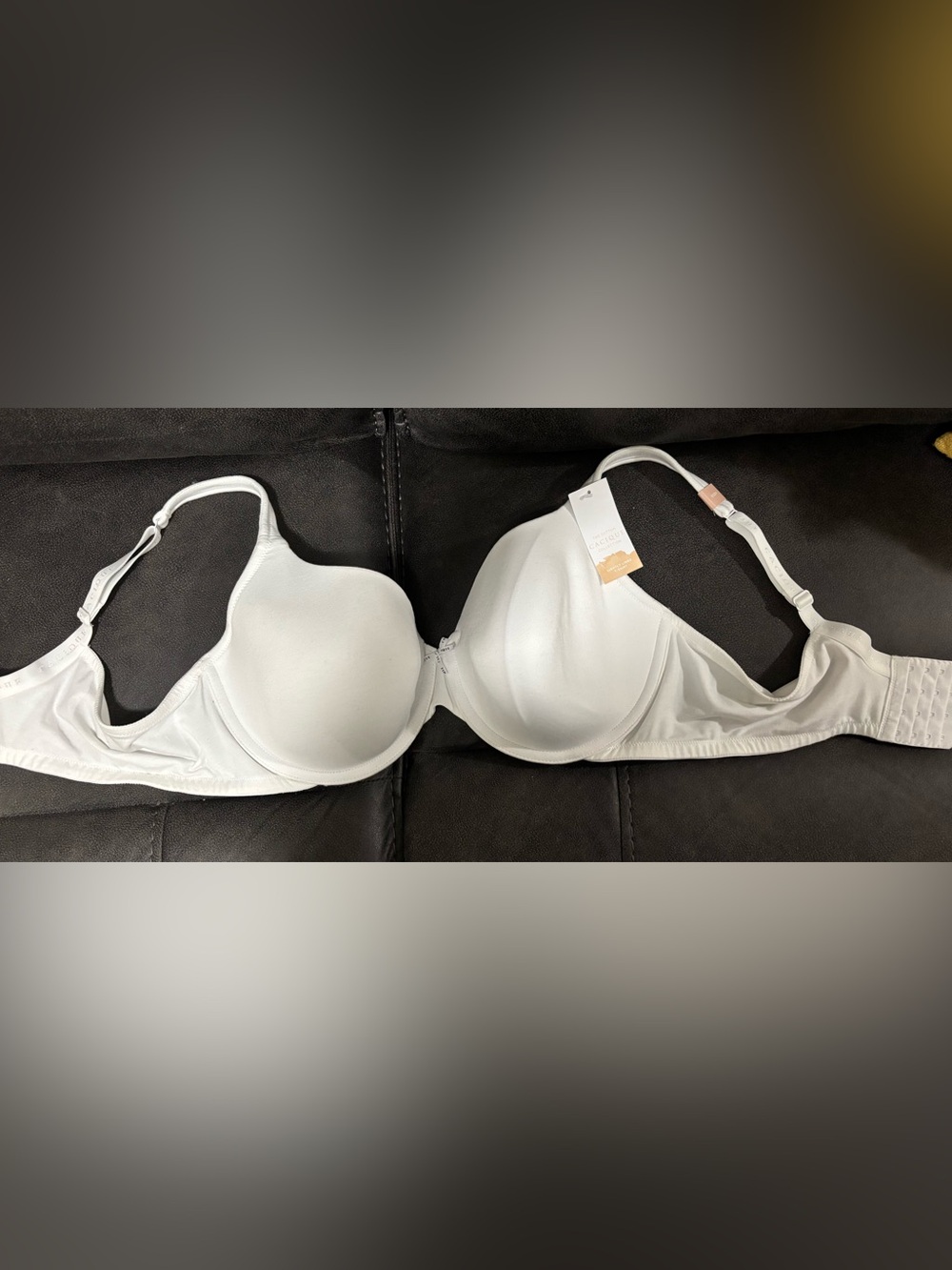 Cacique White Seamless T-Shirt Bra